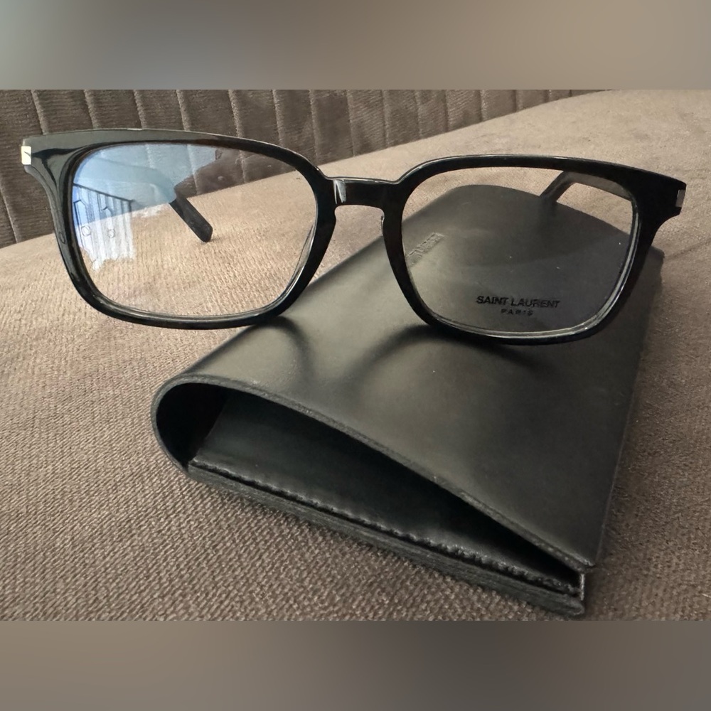 Saint Lauren Optical Eyewear | Black - Picture 2 of 13